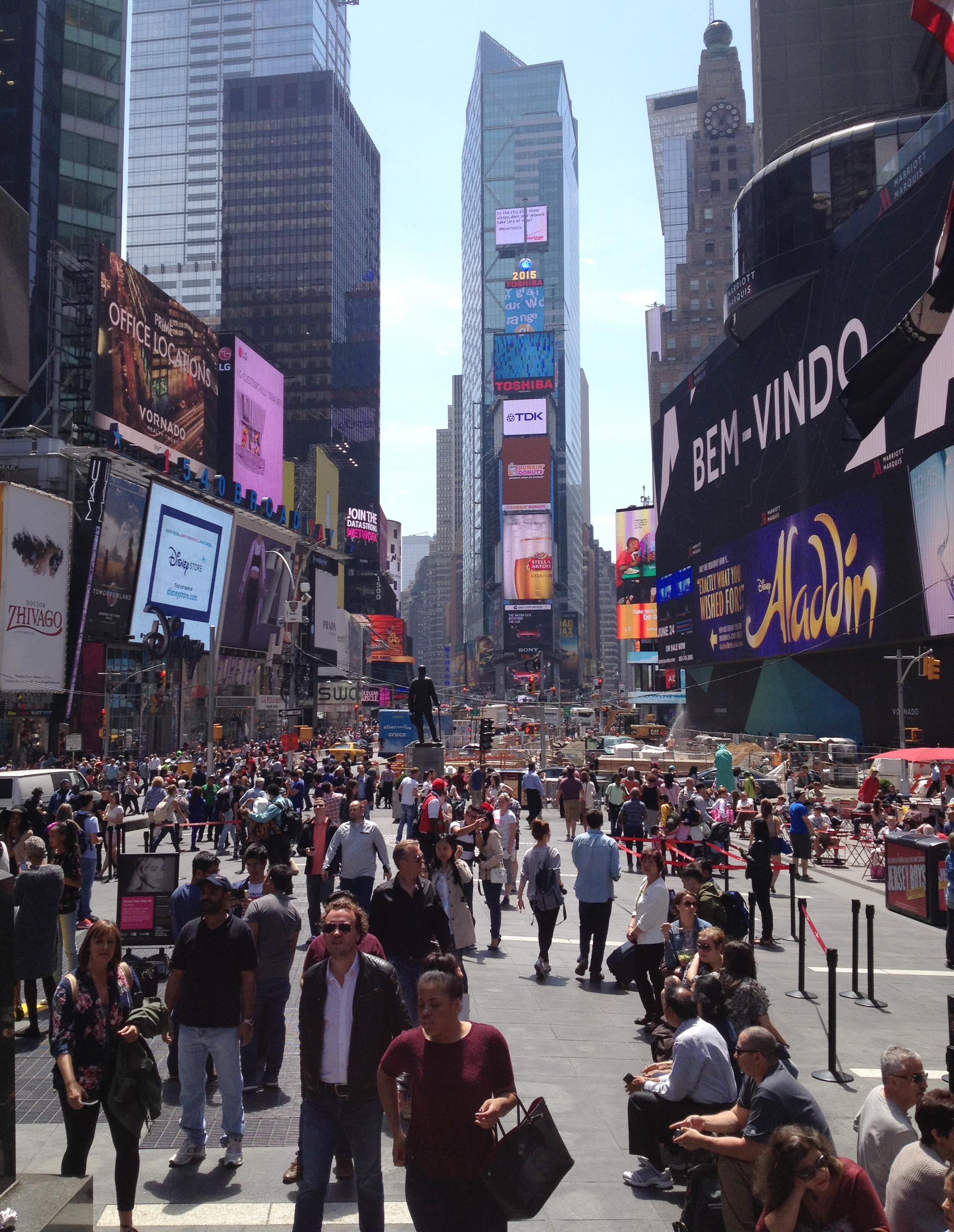 crocs store times square