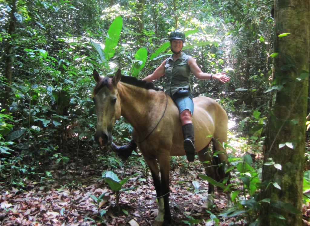 horseback riding vacations in costa rica jungle