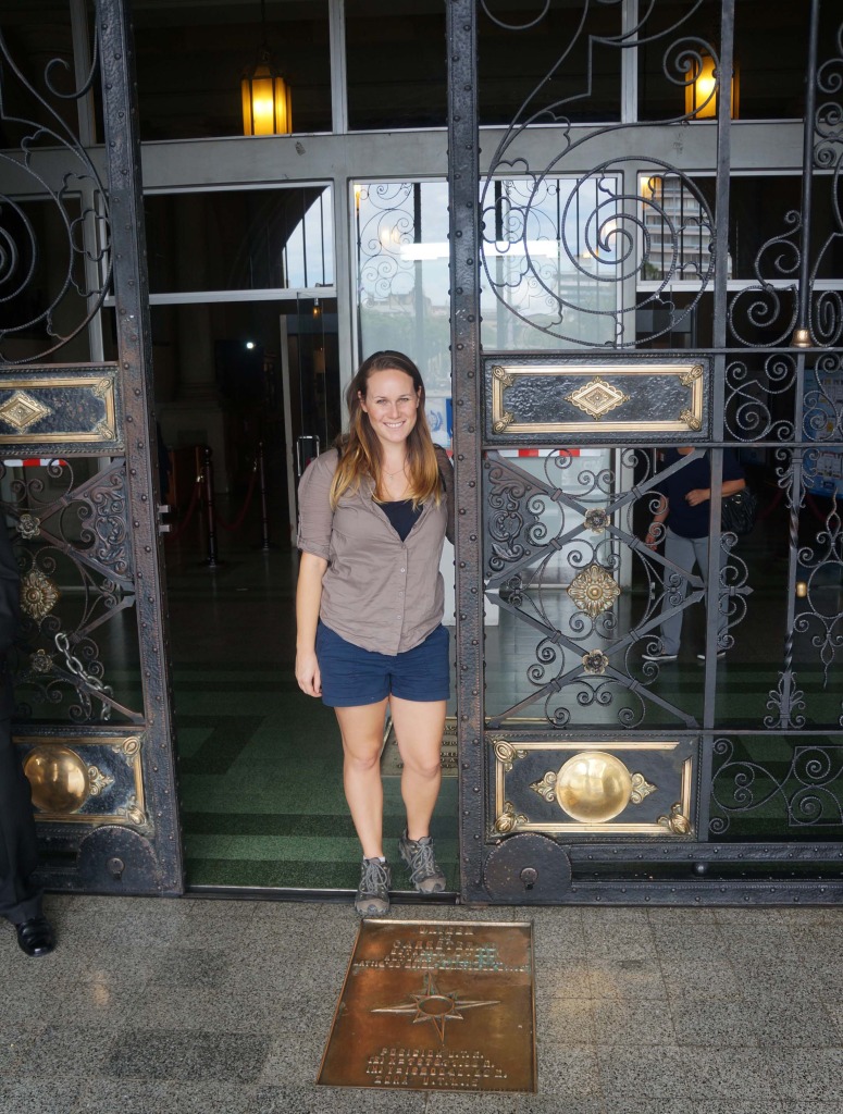 reasons to visit guatemala city- lauren at the national palace