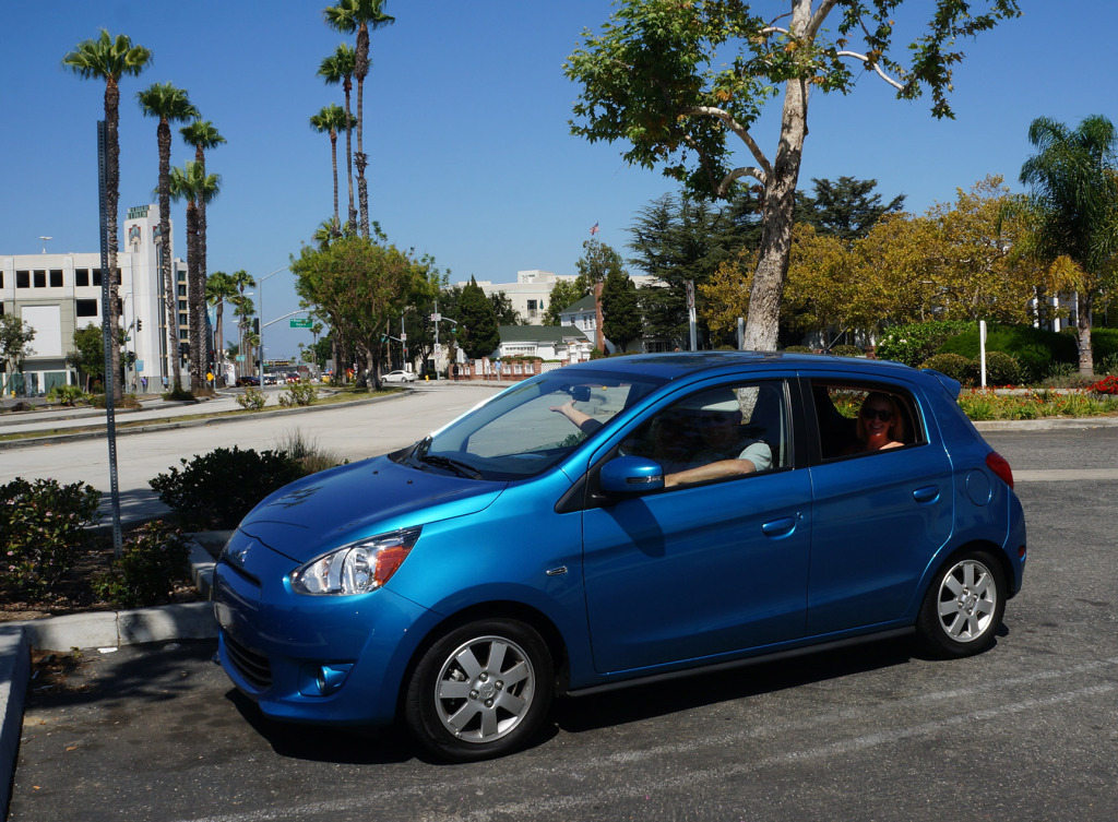 best car for city dricing mitsubishi mirage is easy to park