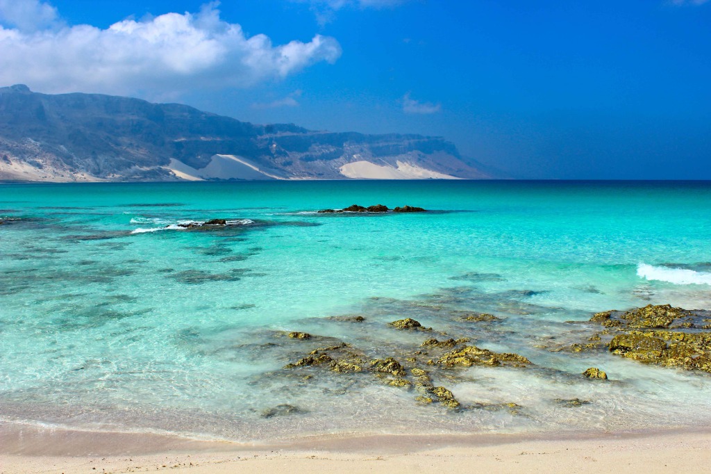 solo travel in Yemen beach