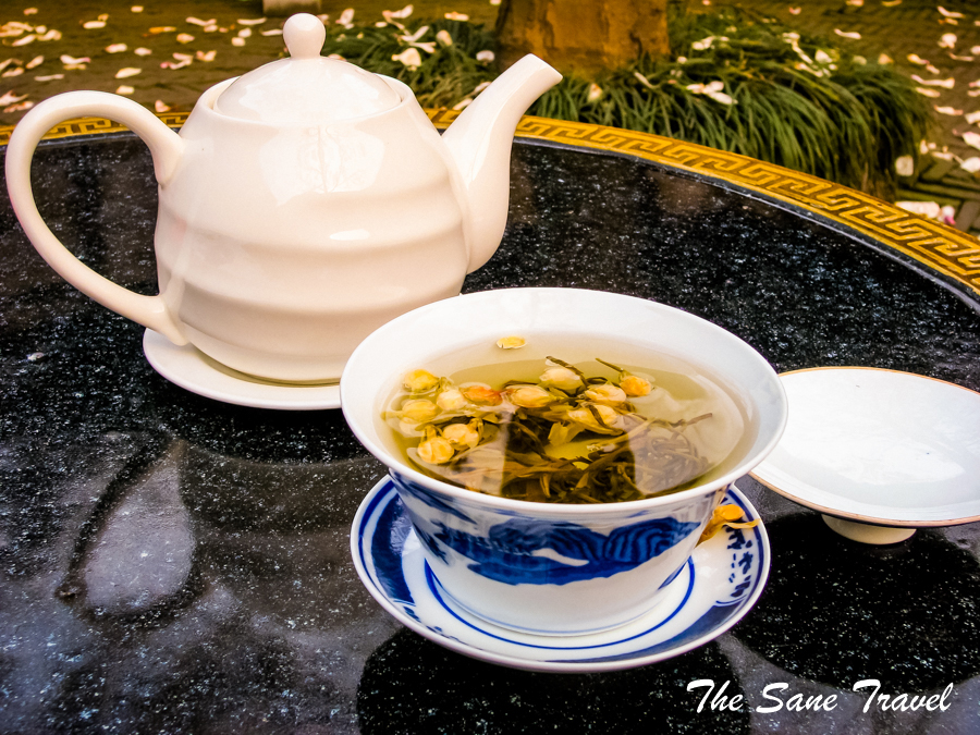 Chinese tea-cup-Suzhou-gardens