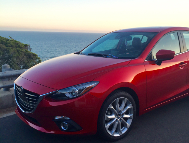 Read more about the article Confidently Cruising: Los Angeles in the Mazda3