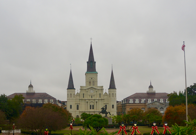 walking tour of new orleans cathedral